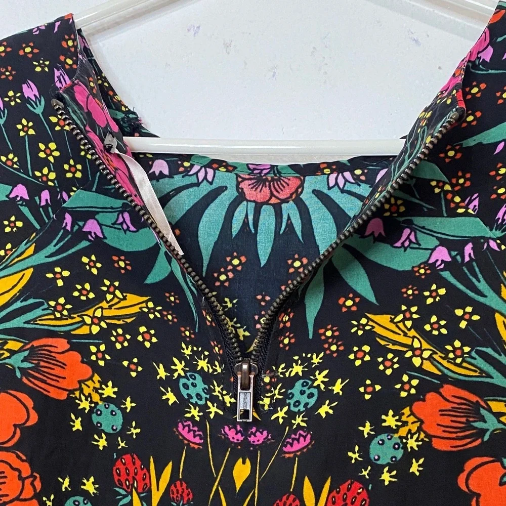 Free People Black Floral Mini Dress Size XS 57% Viscose 43%Lyocell